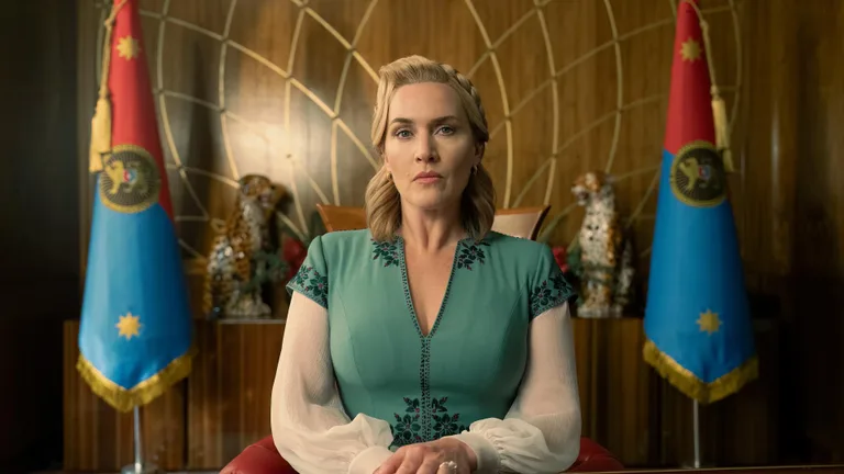 Постер 1 серии 1 сезона сериала «Режим»