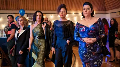 Постер 10 серии 1 сезона сериала «Шершни»
