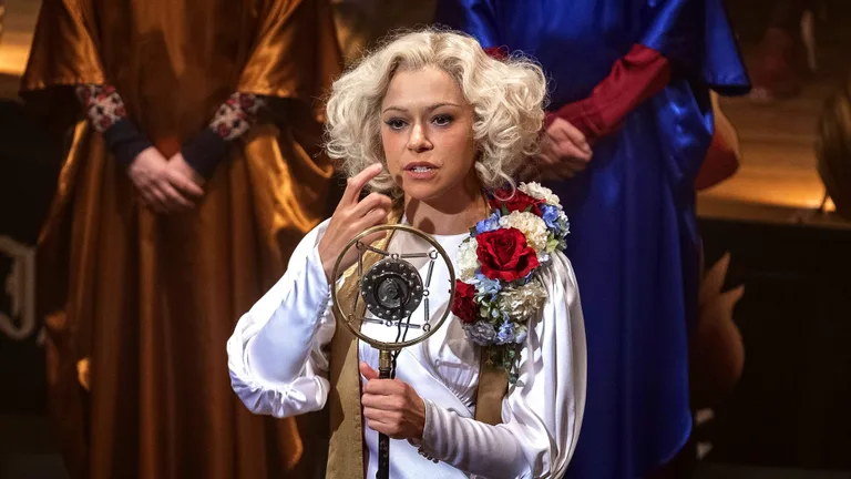 Постер 2 серии 1 сезона сериала «Перри Мэйсон»