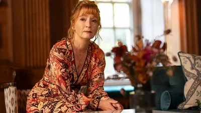 Постер 6 серии 1 сезона сериала «Совы охотятся ночью»