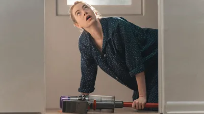 Постер 10 серии 1 сезона сериала «Проклятие»