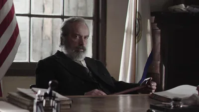 Постер 1 серии 1 сезона сериала «Хэтфилды и МакКои»