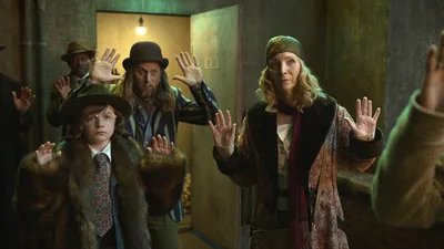 Постер 4 серии 1 сезона сериала «Бандиты во времени»