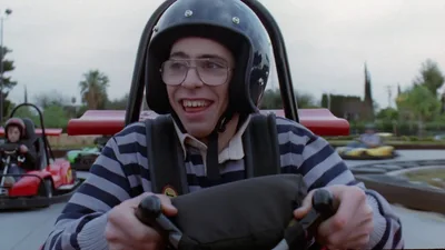 Постер 17 серии 1 сезона сериала «Хулиганы и ботаны»
