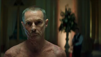 Постер 1 серии 1 сезона сериала «Падение Парижа»