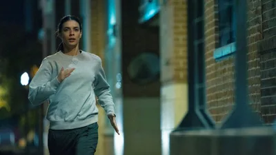Постер 2 серии 1 сезона сериала «Спецназ: Львица»