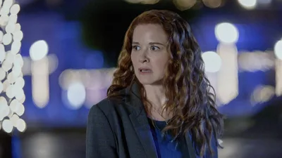 Постер 4 серии 1 сезона сериала «Mistletoe Murders»
