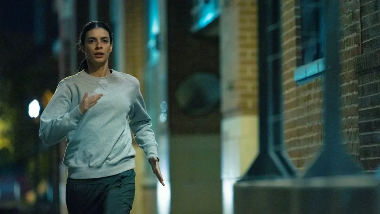 Постер 2 серии 1 сезона сериала «Спецназ: Львица»