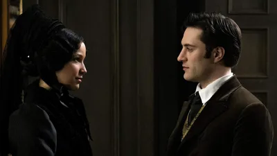 Постер 6 серии 1 сезона сериала «Карнивал Роу»