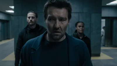 Постер 1 серии 1 сезона сериала «Темная материя»