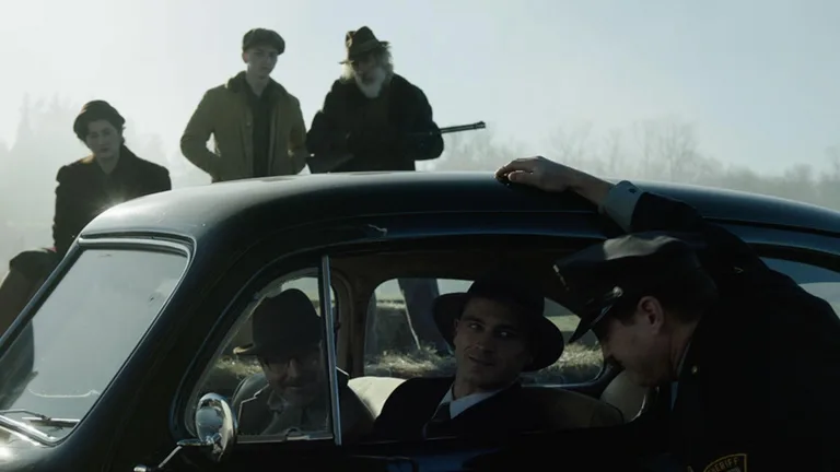 Постер 2 серии 1 сезона сериала «Проект «Синяя книга»»
