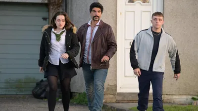 Постер 4 серии 1 сезона сериала «Где-то там...»