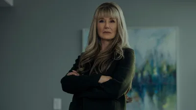 Постер 3 серии 1 сезона сериала «Падение дома Ашеров»