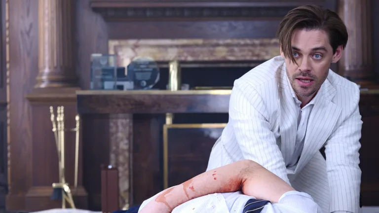 Постер 13 серии 1 сезона сериала «Блудный сын»