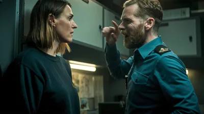 Постер 4 серии 1 сезона сериала «Дежурство»