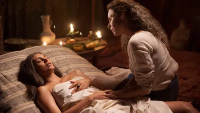 Постер 2 серии 1 сезона сериала «Красный шатёр»