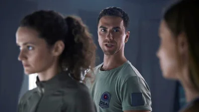 Постер 10 серии 1 сезона сериала «Ковчег»