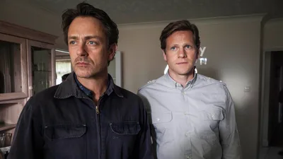 Постер 3 серии 1 сезона сериала «Незабытый»