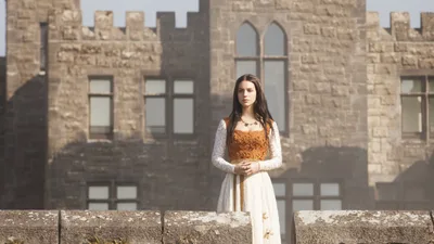 Постер 1 серии 1 сезона сериала «Царство»