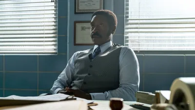 Постер 4 серии 1 сезона сериала «Ночь боя: Ограбление на миллион долларов»