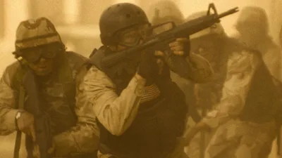 Постер 2 серии 1 сезона сериала «Падение «Черных ястребов»»