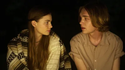 Постер 4 серии 1 сезона сериала «В поисках Аляски»