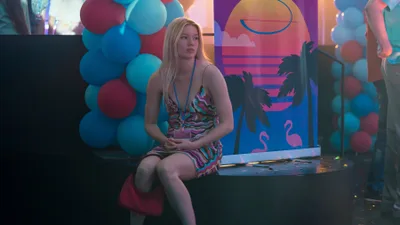 Постер 5 серии 1 сезона сериала «Побочный эффект: смерть»