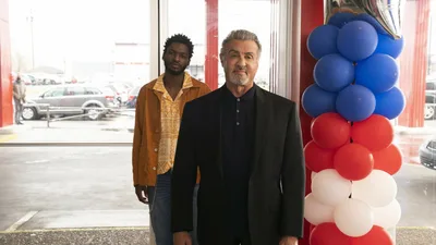 Постер 1 серии 1 сезона сериала «Король Талсы»