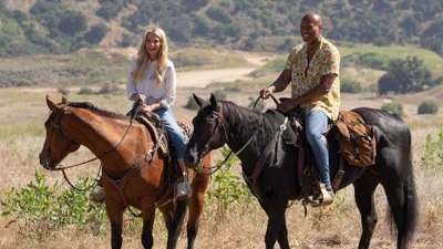 Постер 3 серии 1 сезона сериала «The Golden Bachelorette»