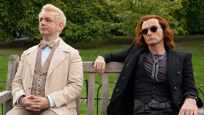 Постер 1 серии 1 сезона сериала «Благие знамения»