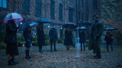 Постер 1 серии 1 сезона сериала «Академия Амбрелла»