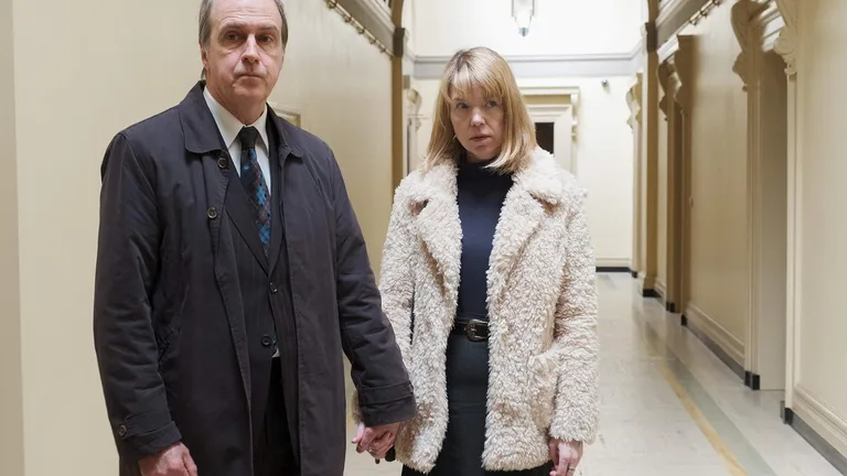 Постер 3 серии 1 сезона сериала «Покуда я тебя не убью»
