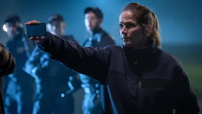 Постер 6 серии 1 сезона сериала «Годы»