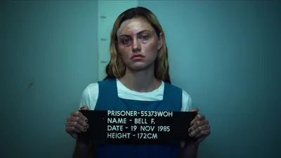 Постер 3 серии 1 сезона сериала «Мальчик глотает Вселенную»